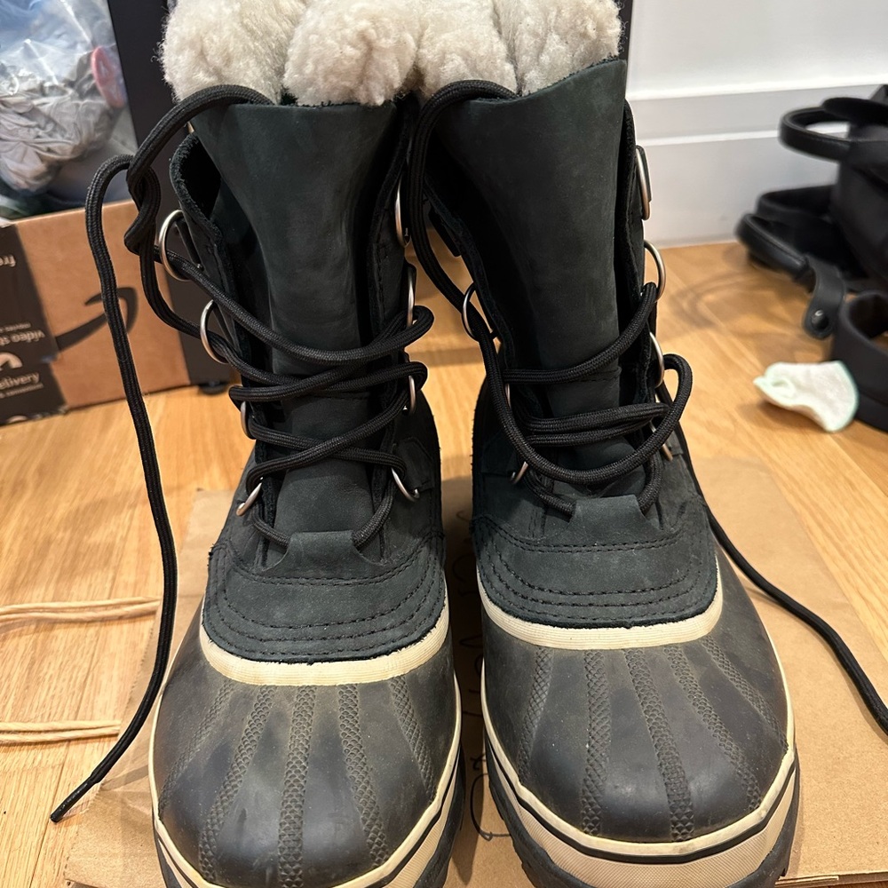 Sorel Caribou Winter Boots Size 7